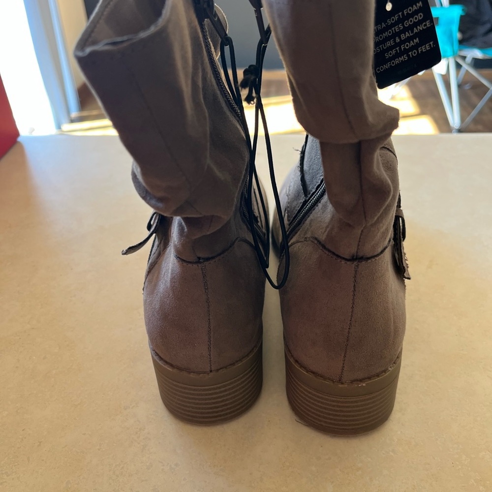 Women's Size 11 Brown Ankle Boots Arizona NEW - Picture 3 of 6